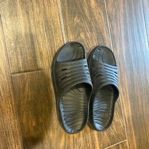 Hoka recovery slides men’s 12